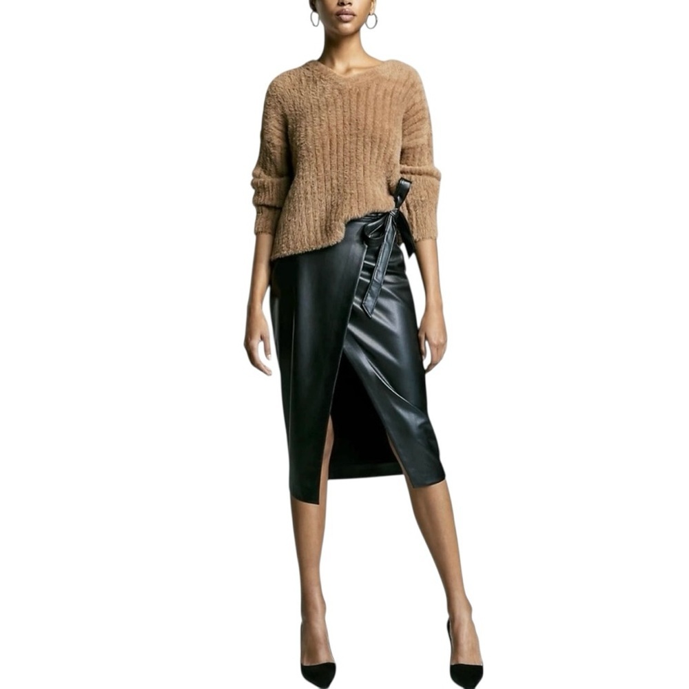 Aritzia Babaton Ulmann V-Neck Sweater Tan Fuzzy Chunky Ribbed Knit Sz S - Picture 10 of 13